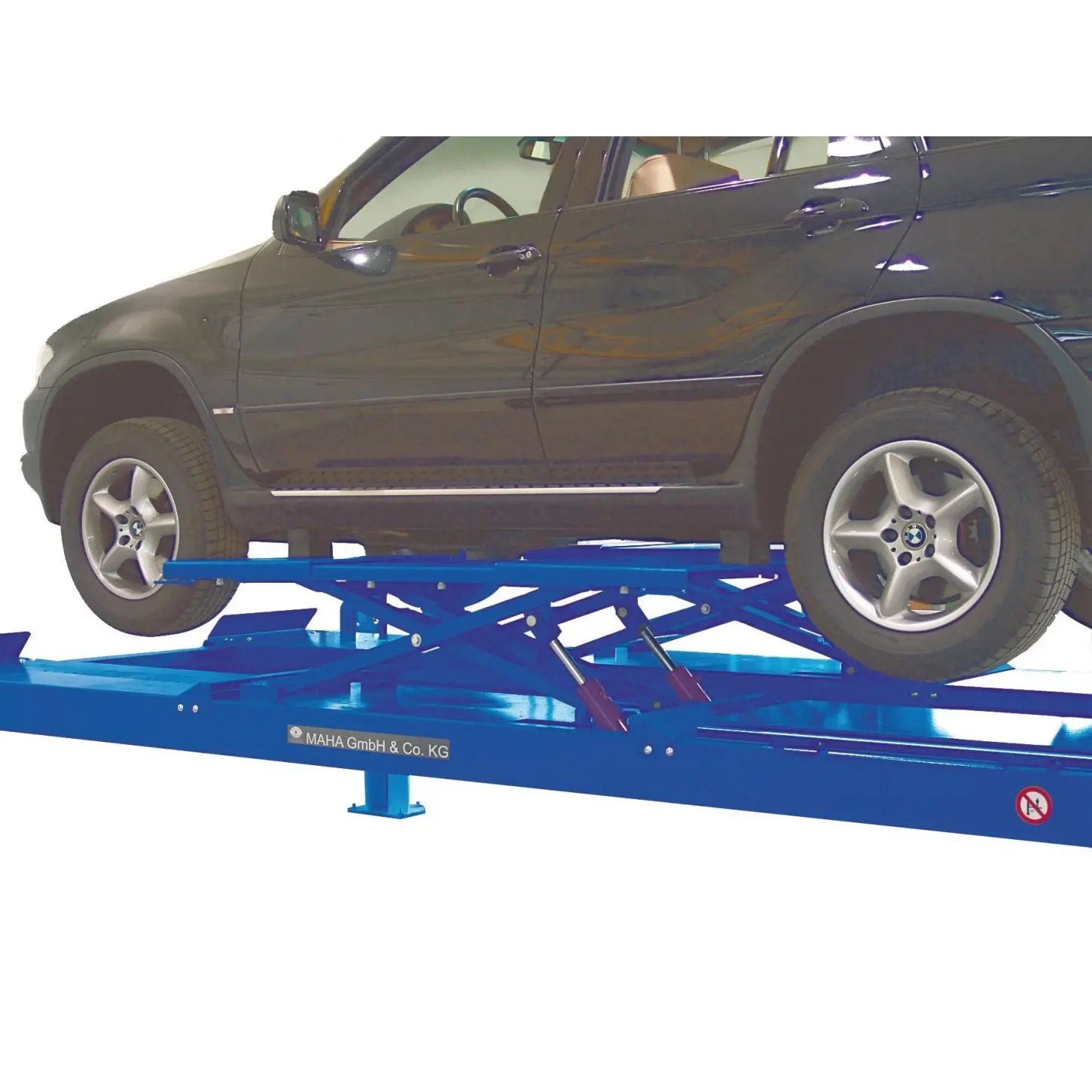 Elevator 4 coloane MAHA CARLIFT II 5.0