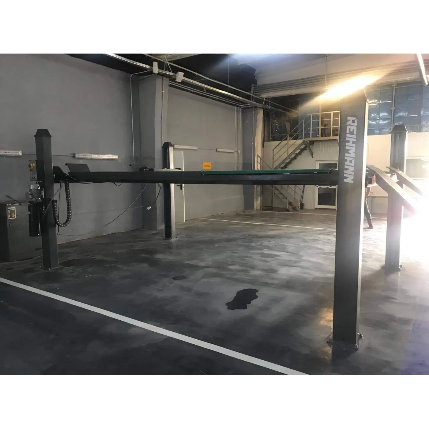 Elevator 4 coloane RHM 4.50