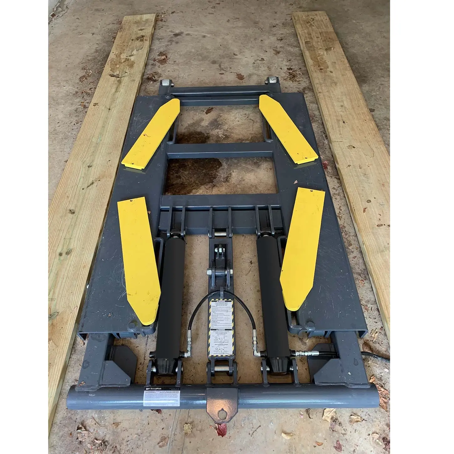 Elevator vulcanizare mobil tip foarfeca REIHMANN RHM S28